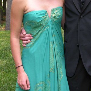 Nicole Miller Green with Shimmering Gold Overlay Formal Gown